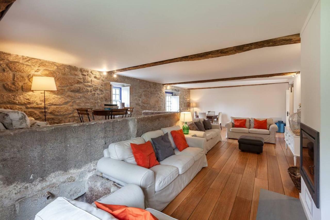 Eido Do Carvalhoso - Casa De Campo Em Arcos De Valdevez Exterior photo
